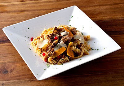 山くじらのラグーのパスタ