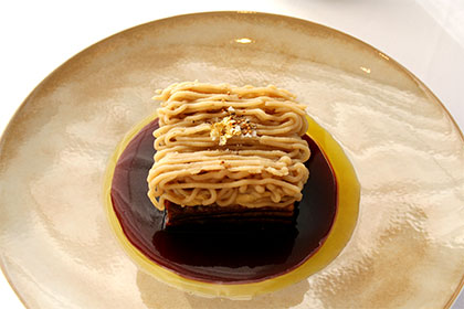 島根県美郷町 山くじらバラ肉の地伝酒煮込み モンブラン仕立て